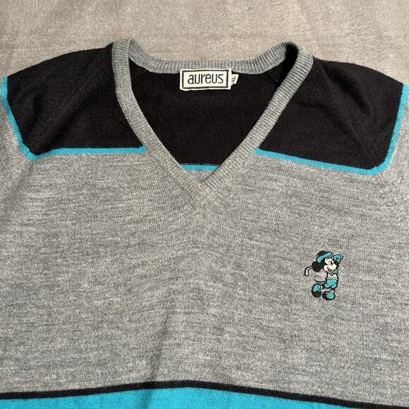 Vintage Mickey Mouse Embroidered Sweater Golfing Mickey Aureus XL - Picture 2 of 6